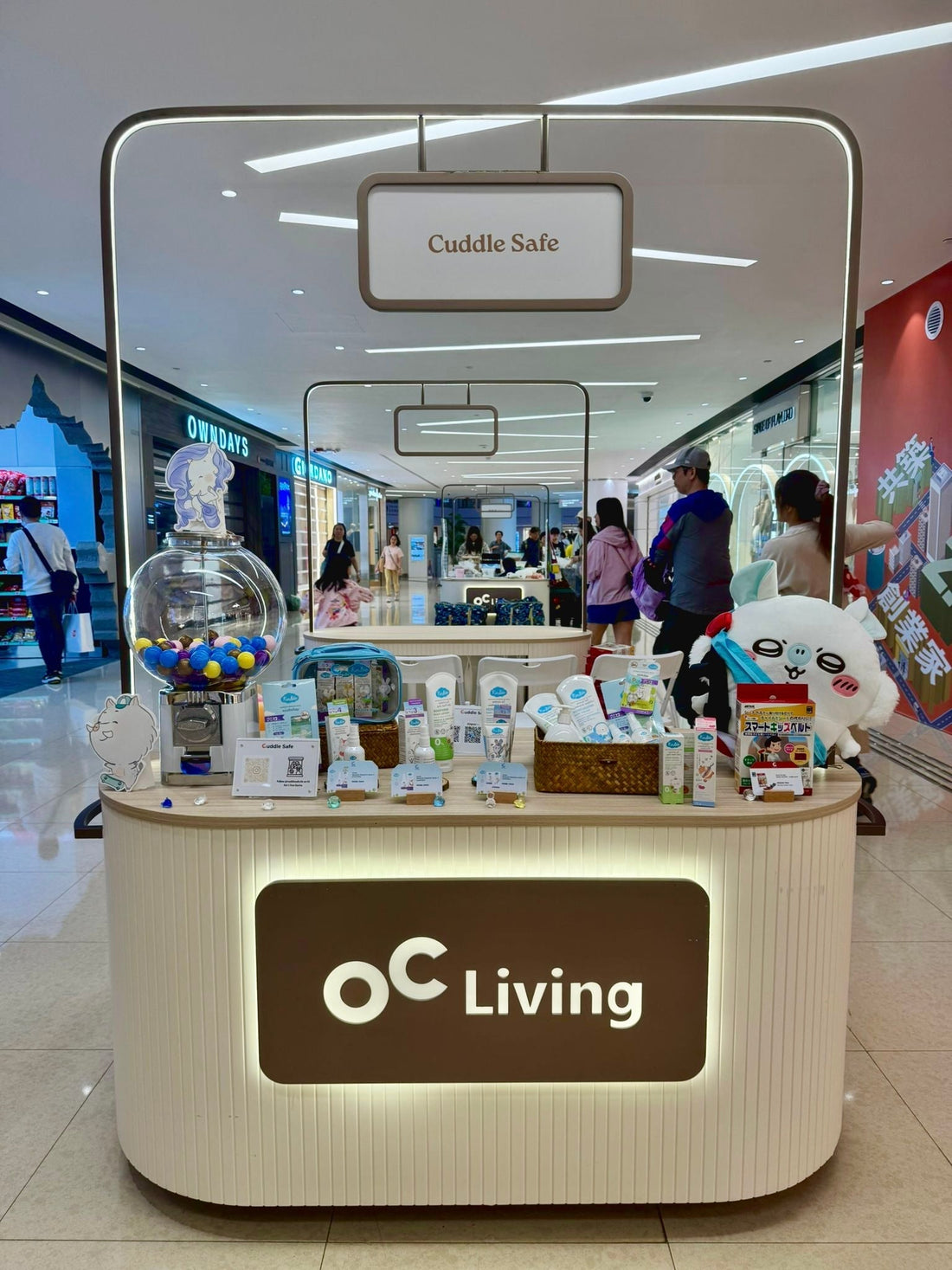 Meet Us at the OC LIVING Weekend Market!